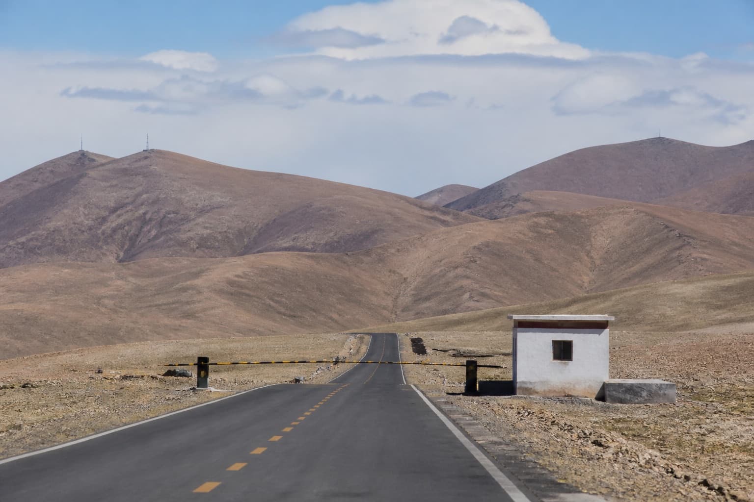 Tibet Travel Restrictions & Entry Requirements (2026)